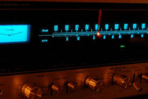 Transform Your Phone with Simple Radio