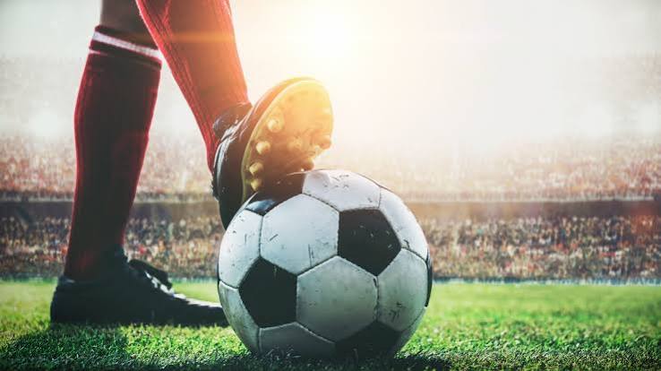 Best Apps to Watch Live Football in France Today