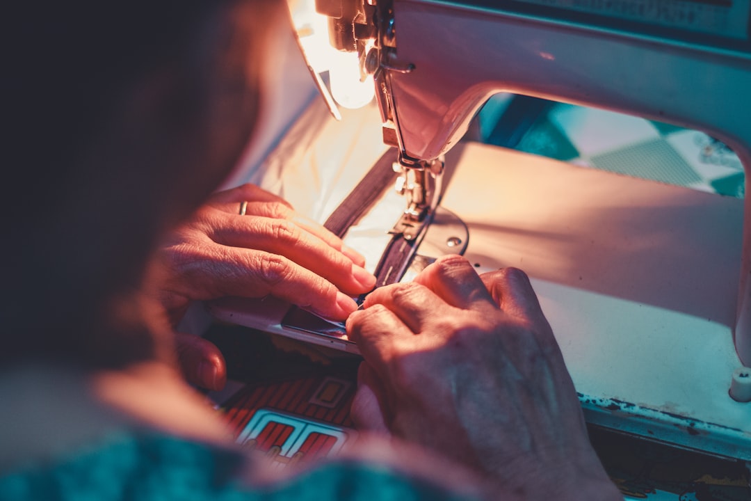 Free app to learn sewing: beginner-friendly lessons and tools